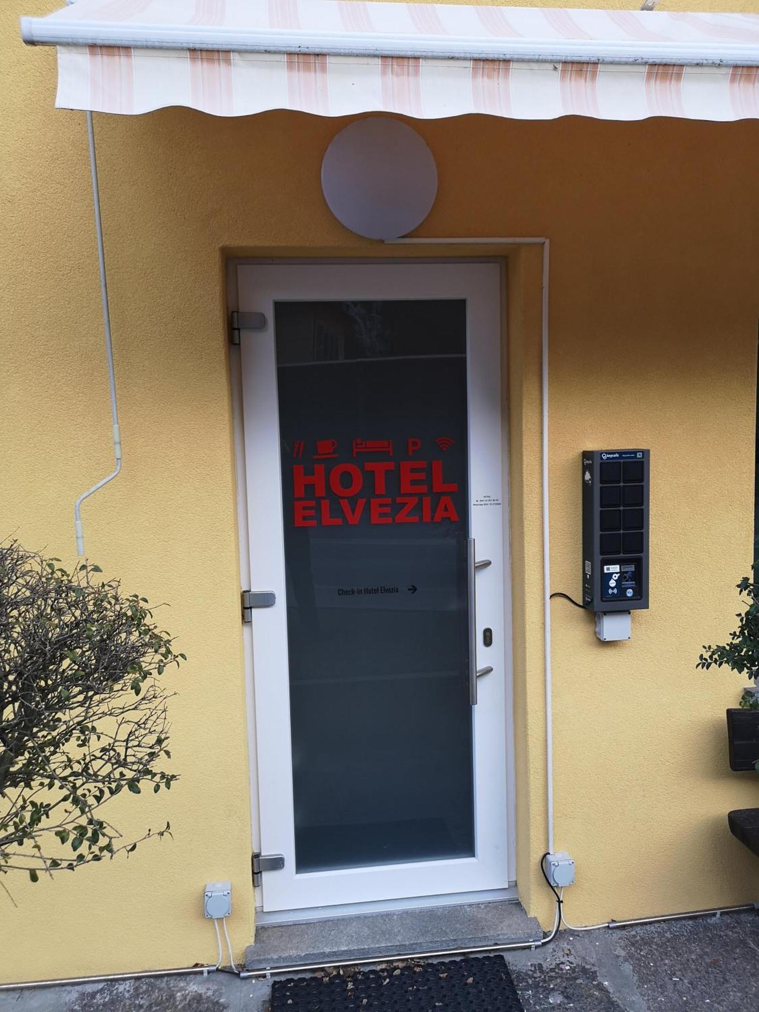 Hotel Elvezia *
